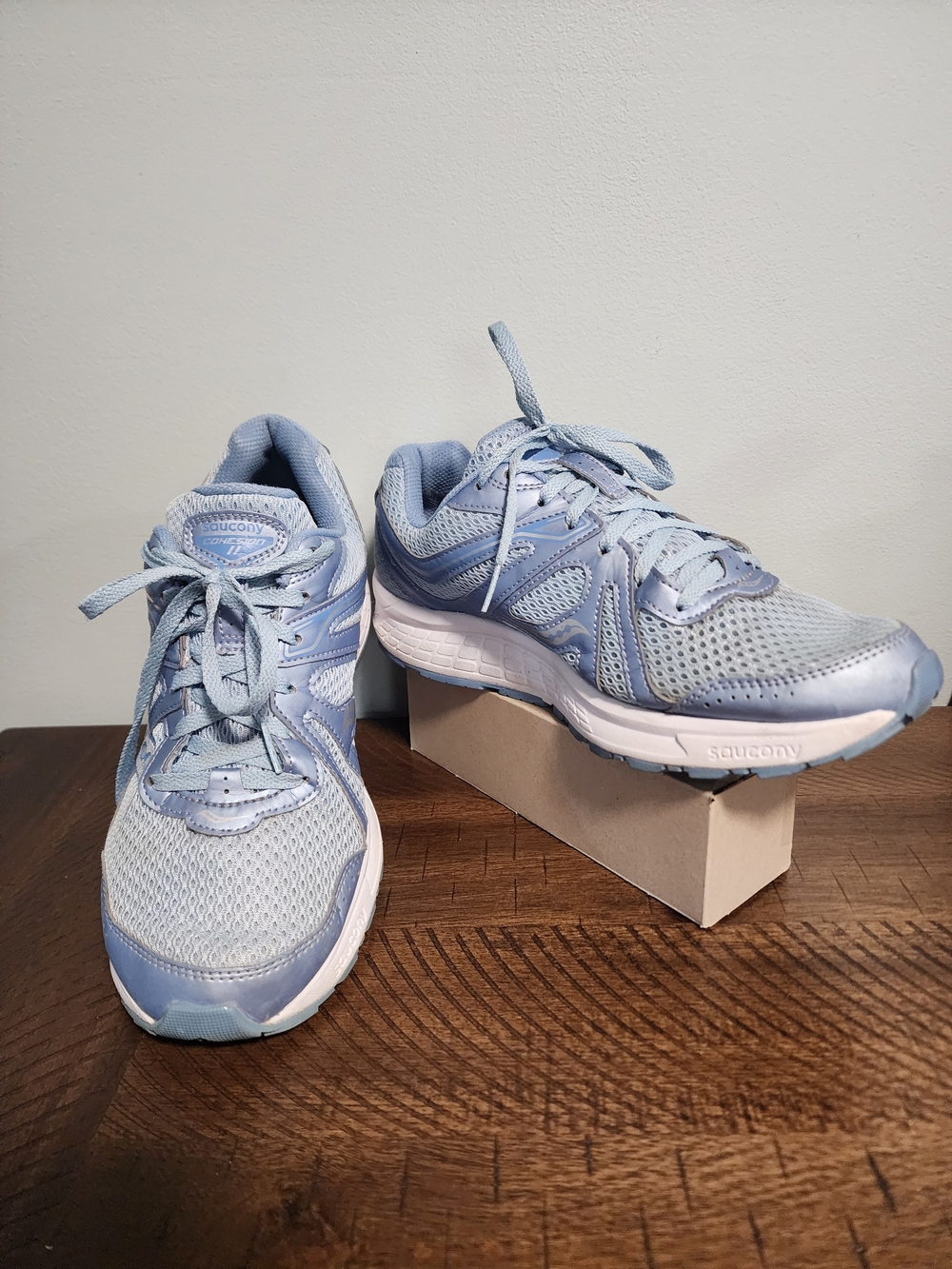 Saucony Women's Grid Cohesion 11 running sneakers - Comfortable Everyday Support